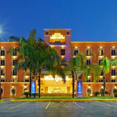 Holiday Inn Express Monterrey Galerias-San Jeronimo By Ihg Eksteriør billede
