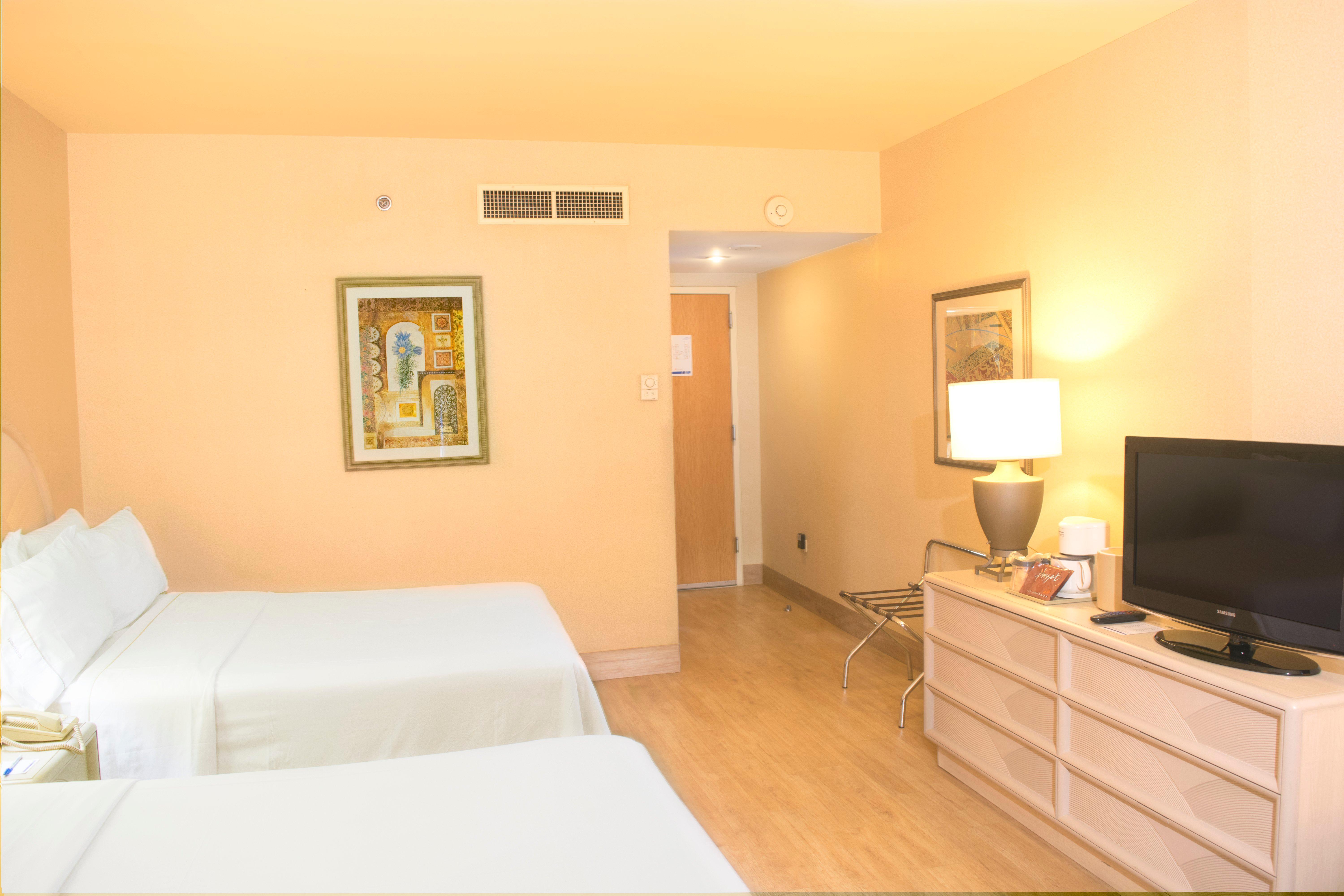 Holiday Inn Express Monterrey Galerias-San Jeronimo By Ihg Eksteriør billede