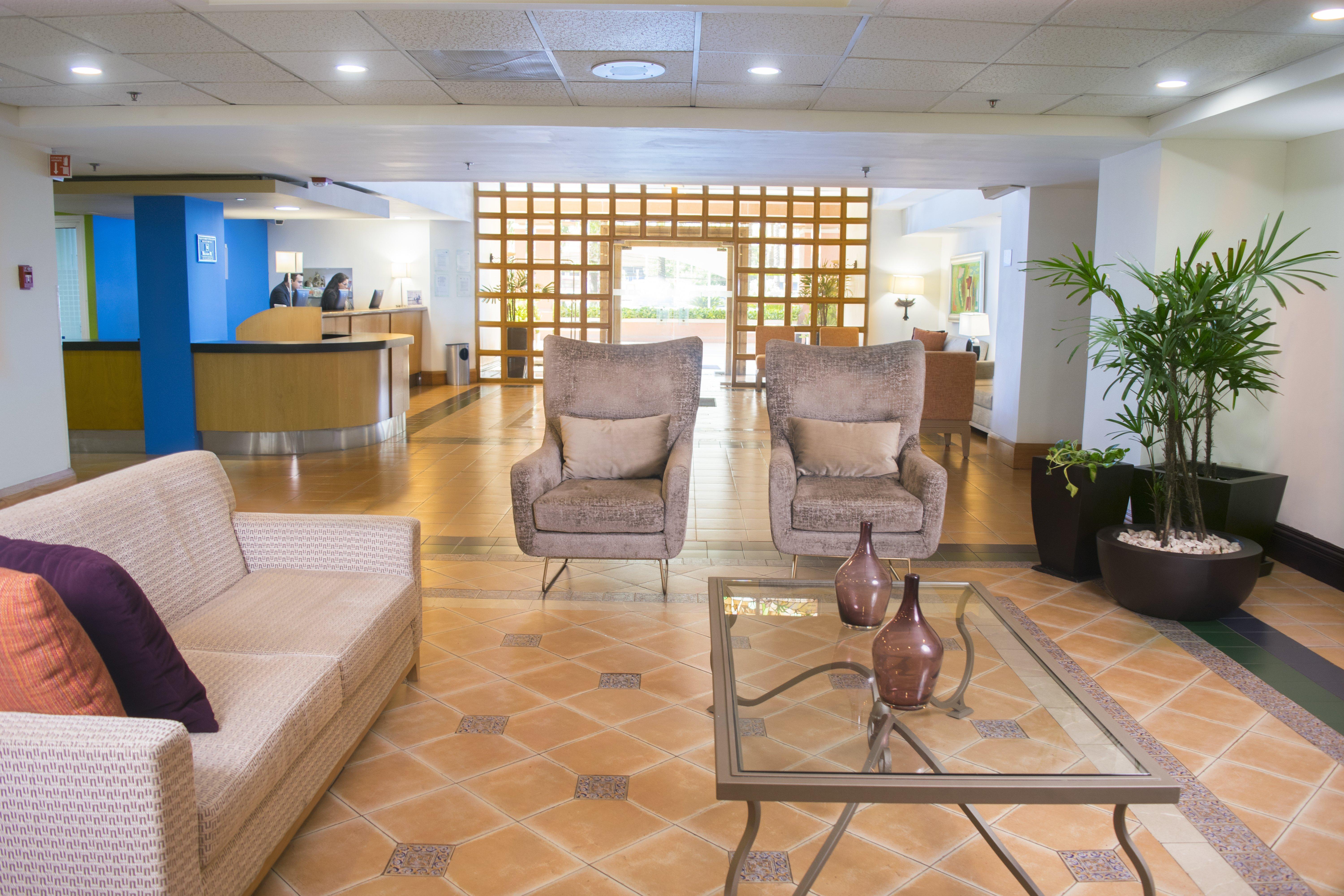 Holiday Inn Express Monterrey Galerias-San Jeronimo By Ihg Eksteriør billede
