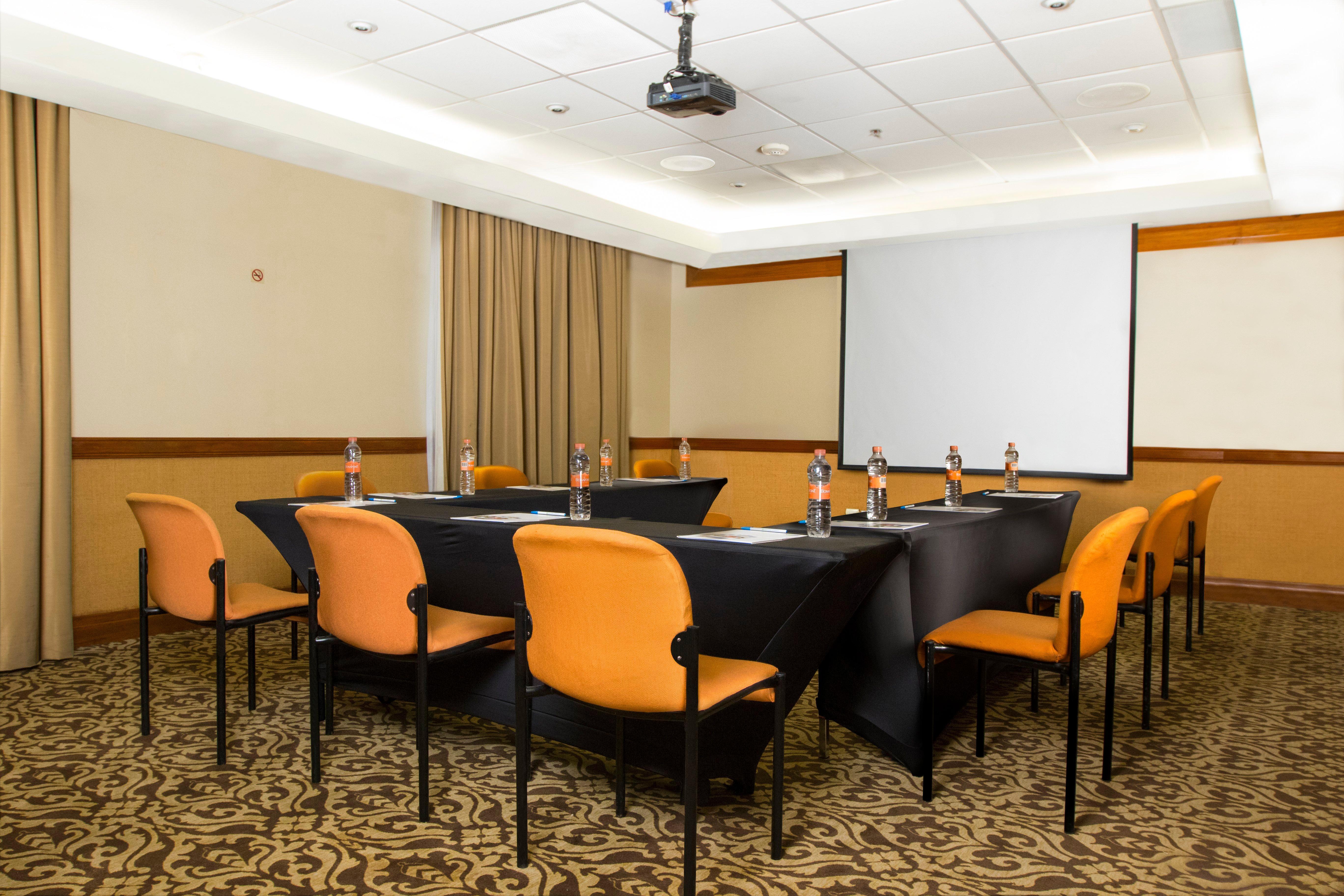 Holiday Inn Express Monterrey Galerias-San Jeronimo By Ihg Eksteriør billede