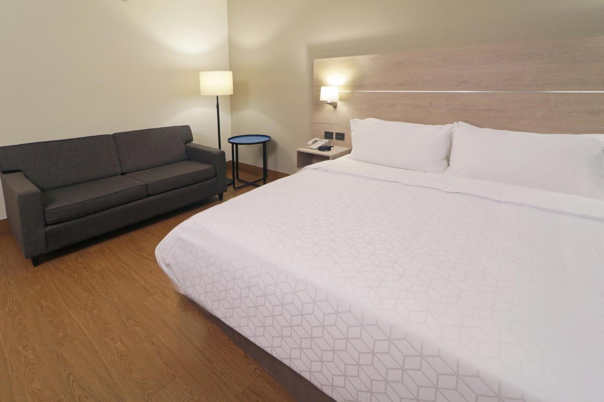 Holiday Inn Express Monterrey Galerias-San Jeronimo By Ihg Eksteriør billede